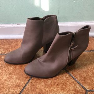 Light brown boots